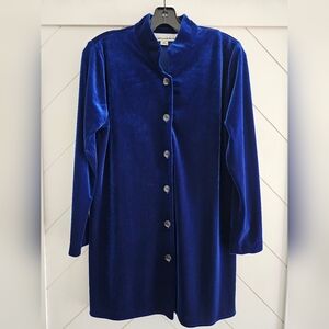 064. Caroline Rose Blue Velvet Botton Front Tunic